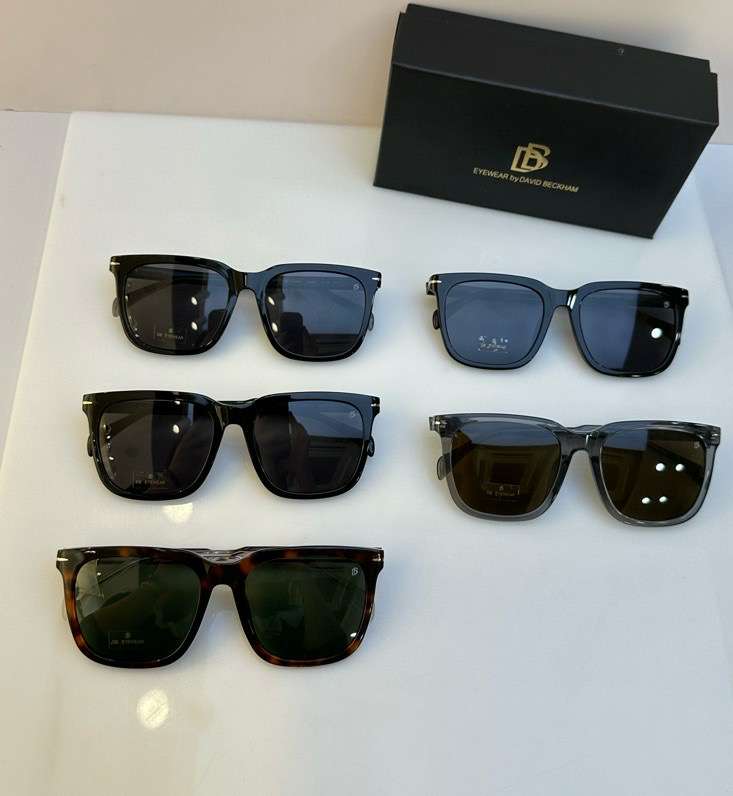 Picture of David Beckha Sunglasses _SKUfw55561199fw